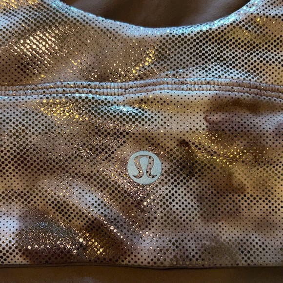 Lululemon Align Bra Shine *Light Support, A/B Cup, Reversible - Picture 7 of 8